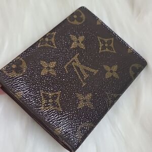 💯Authentic Louis Vuitton Monogram Card Holder🍀